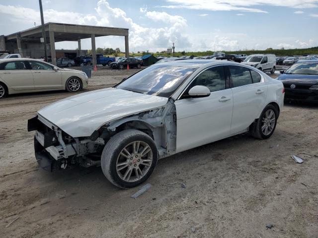 Photo 1 from auction – 2019 JAGUAR XE PREMIUM with VIN SAJAD4FX8KCP47062