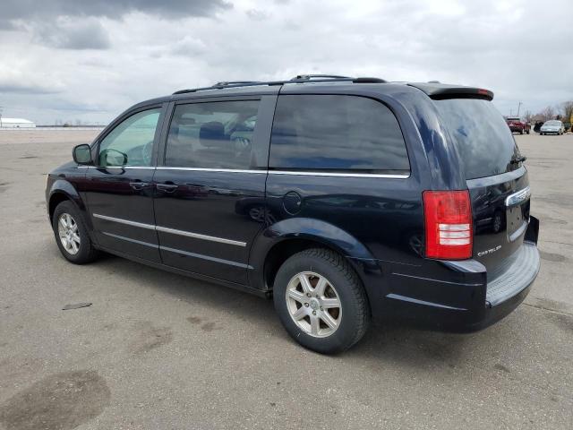 Photo 2 from auction – 2010 CHRYSLER TOWN & COU with VIN 2A4RR5D13AR358143