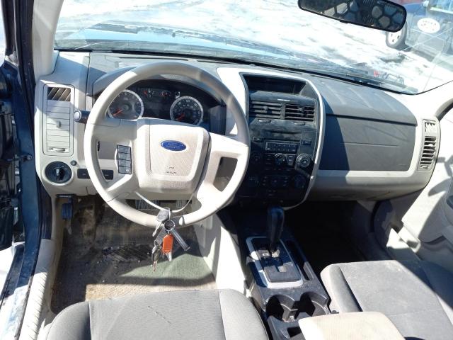Photo 8 from auction – 2011 FORD ESCAPE XLS with VIN 1FMCU9C74BKA75852