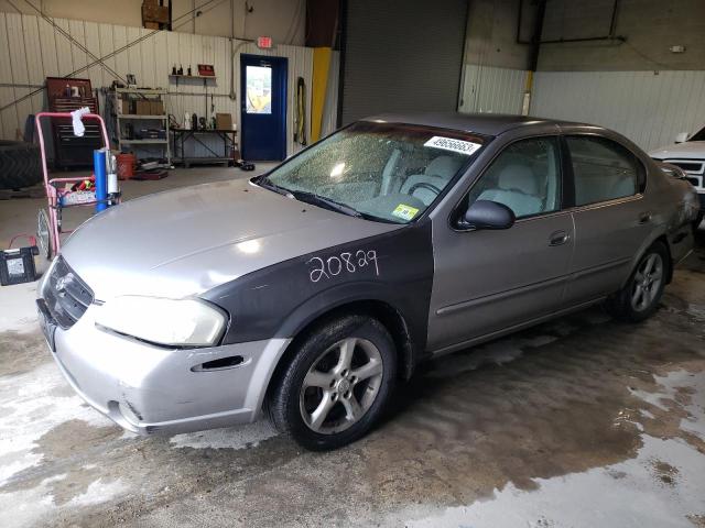 NISSAN MAXIMA GLE 2000 with VIN JN1CA31D6YT768012 - Photo from auction