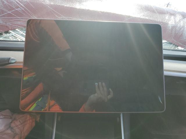 Photo 9 from auction – 2018 TESLA MODEL 3 with VIN 5YJ3E1EAXJF155034
