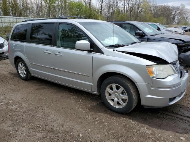 Photo 4 from auction – 2009 CHRYSLER TOWN & COU with VIN 2A8HR54159R598171