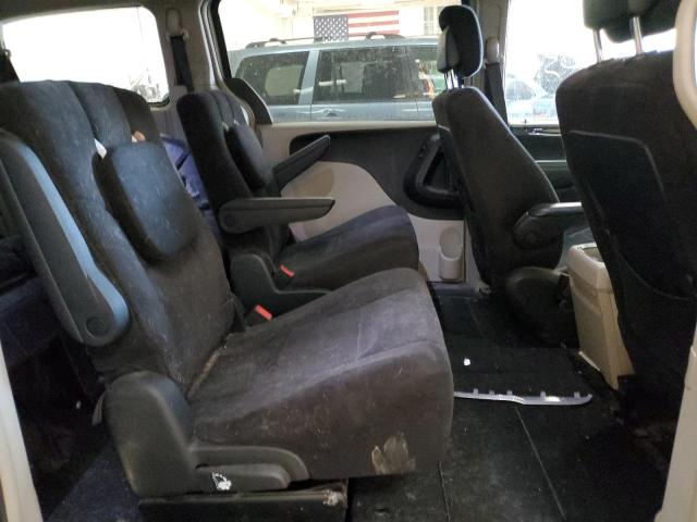 Photo 11 from auction – 2011 CHRYSLER TOWN & COU with VIN 2A4RR5DG1BR638696