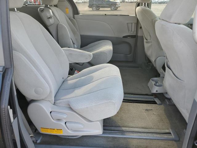 Photo 11 from auction – 2014 TOYOTA SIENNA LE with VIN 5TDKK3DC7ES491552