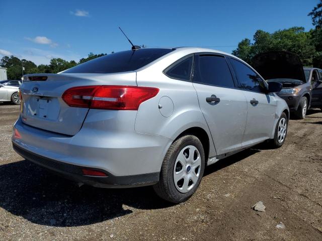 Photo 3 from auction – 2018 FORD FOCUS S with VIN 1FADP3E28JL299395