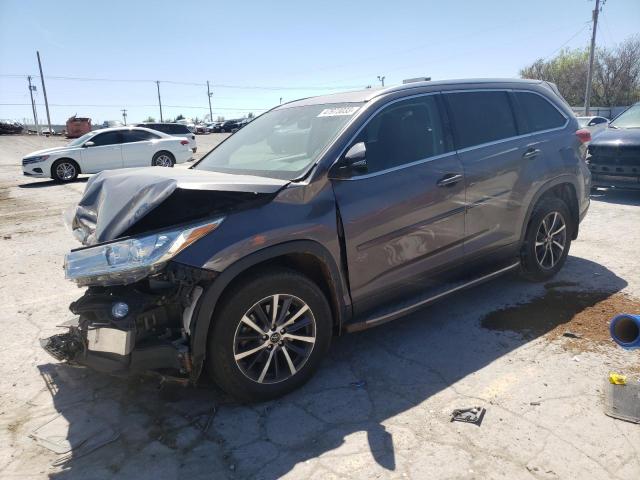 TOYOTA HIGHLANDER 2017 with VIN 5TDJZRFH3HS521475 - Photo from auction