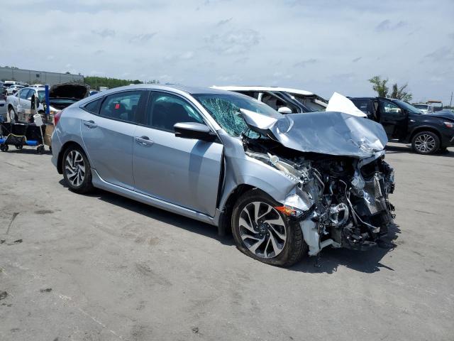 Photo 4 from auction – 2018 HONDA CIVIC EX with VIN 19XFC2F73JE041832