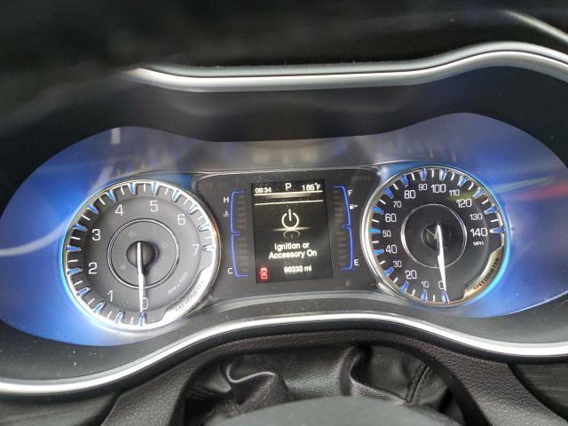 Photo 9 from auction – 2015 CHRYSLER 200 LIMITE with VIN 1C3CCCAB4FN591472