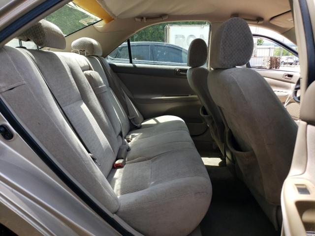 Photo 10 from auction – 2004 TOYOTA CAMRY LE with VIN 4T1BE32K14U899617