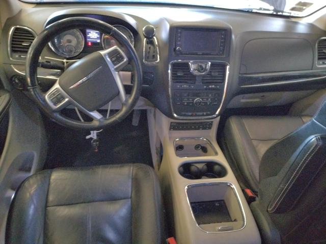 Photo 8 from auction – 2012 CHRYSLER TOWN & COU with VIN 2C4RC1GG5CR134665