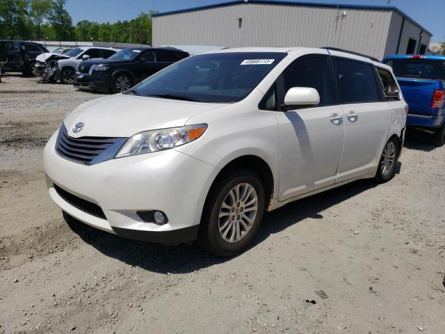 TOYOTA SIENNA XLE 2017 with VIN 5TDYZ3DC6HS792503 - Photo from auction