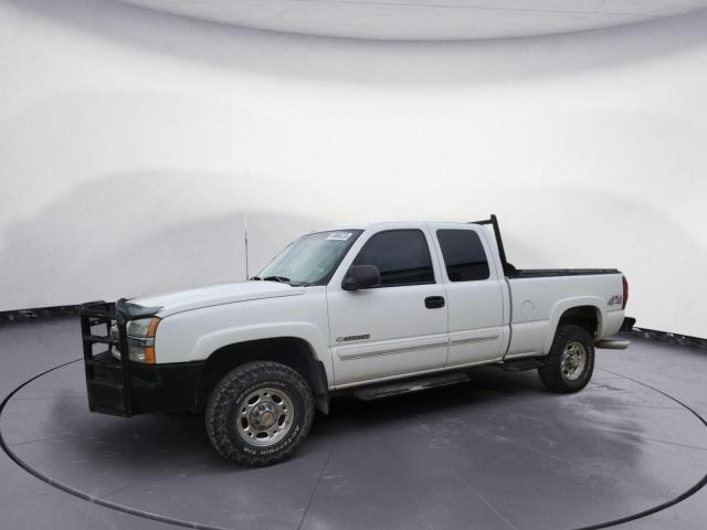CHEVROLET SILVERADO 2003 with VIN 1GCHK29UX3E360155 - Photo from auction