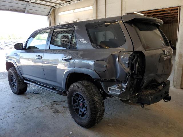 Photo 2 from auction – 2018 TOYOTA 4RUNNER SR with VIN JTEBU5JR4J5527952