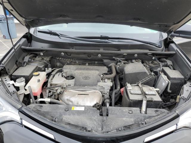 Photo 12 from auction – 2018 TOYOTA RAV4 LE with VIN 2T3BFREV7JW819925