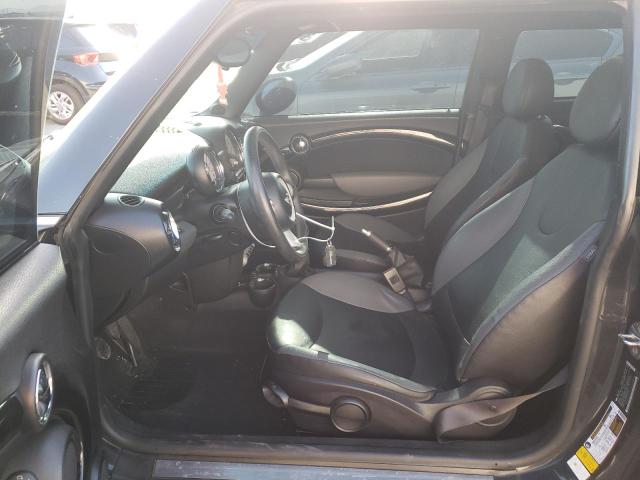 Photo 7 from auction – 2009 MINI COOPER with VIN WMWMF33569TU69966