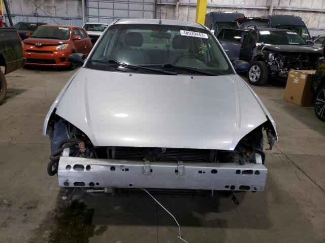 Photo 5 from auction – 2005 FORD FOCUS ZX4 with VIN 1FAFP34N35W249237