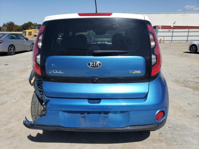 Photo 6 from auction – 2015 KIA SOUL EV with VIN KNDJP3AE6F7002072