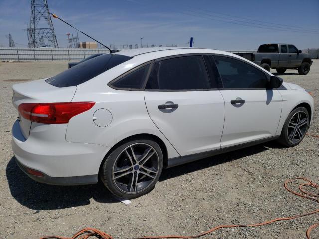 Photo 3 from auction – 2015 FORD FOCUS S with VIN 1FADP3E2XFL306628