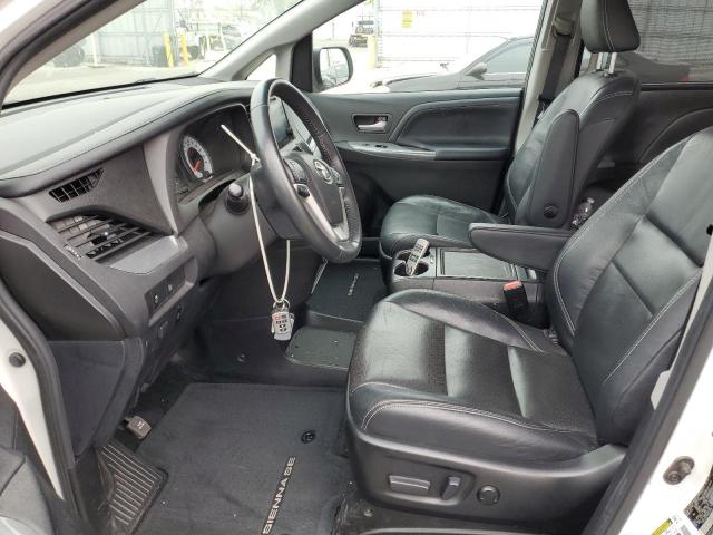 Photo 7 from auction – 2017 TOYOTA SIENNA SE with VIN 5TDXZ3DC9HS832908