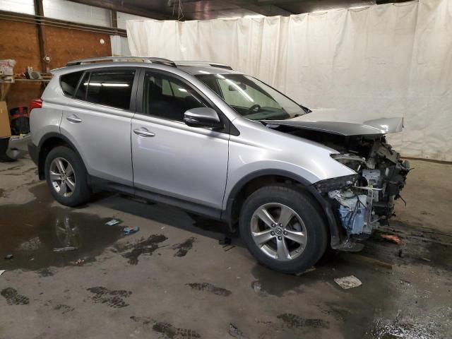 Photo 4 from auction – 2015 TOYOTA RAV4 XLE with VIN JTMRFREV6FD137931