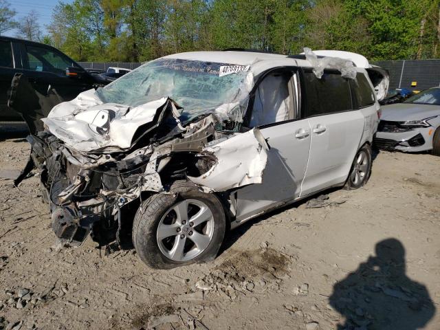 TOYOTA SIENNA LE 2015 with VIN 5TDKK3DC0FS560647 - Photo from auction