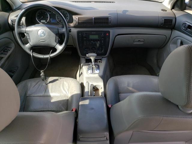 Photo 8 from auction – 2004 VOLKSWAGEN PASSAT with VIN WVWPD63B54P055608