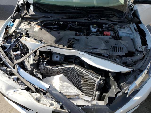 Photo 11 from auction – 2017 HONDA CIVIC LX with VIN 2HGFC2F59HH563590