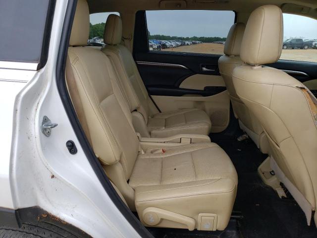 Photo 11 from auction – 2018 TOYOTA HIGHLANDER with VIN 5TDYZRFH8JS288410
