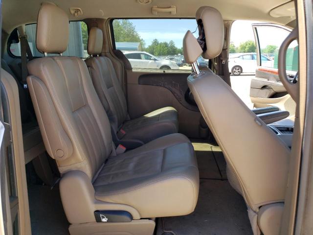 Photo 11 from auction – 2012 CHRYSLER TOWN & COU with VIN 2C4RC1CG2CR273271