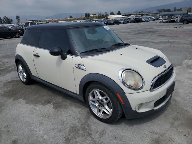 Photo 4 from auction – 2009 MINI COOPER S with VIN WMWMF73549TW86987