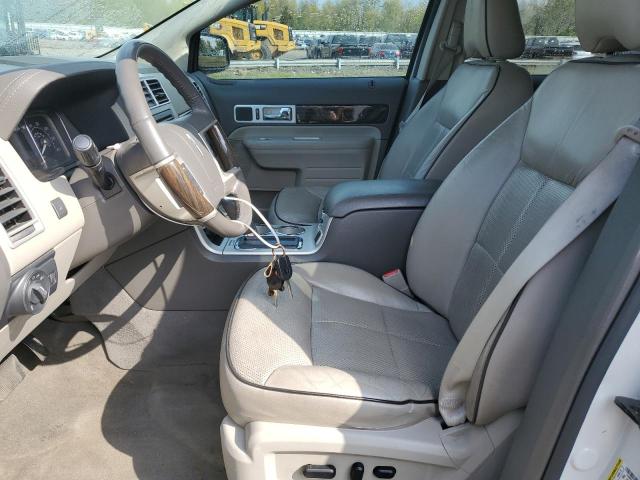 Photo 7 from auction – 2009 LINCOLN MKX with VIN 2LMDU88C49BJ00987