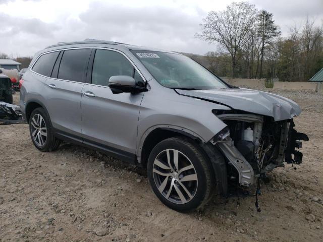 Photo 4 from auction – 2017 HONDA PILOT TOUR with VIN 5FNYF6H96HB076696