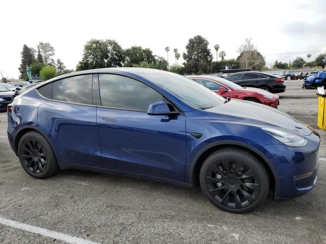 Photo 4 from auction – 2022 TESLA MODEL Y with VIN 7SAYGDEE8NF370165