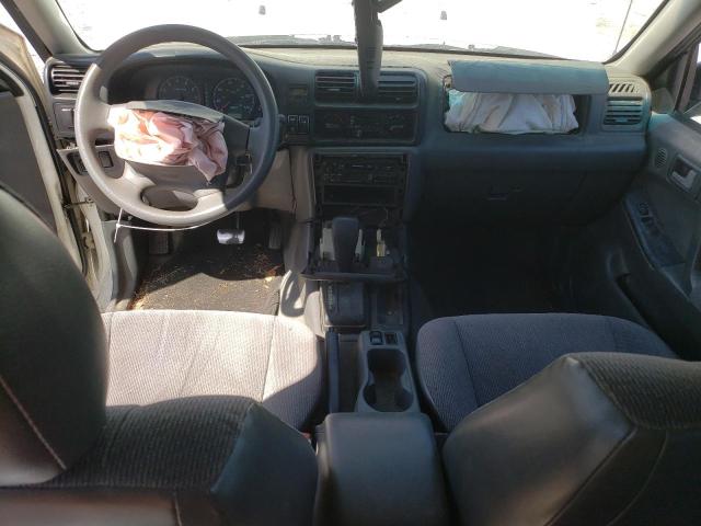 Photo 8 from auction – 2000 HONDA PASSPORT E with VIN 4S6CK58W4Y4409624
