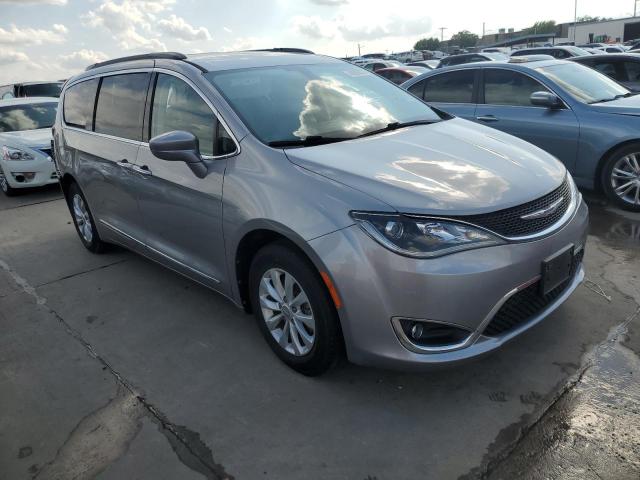Photo 4 from auction – 2017 CHRYSLER PACIFICA T with VIN 2C4RC1BG1HR759045