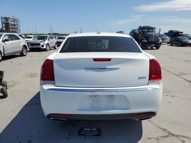 Photo 6 from auction – 2018 CHRYSLER 300 LIMITE with VIN 2C3CCAEGXJH193890