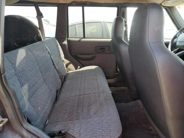 Photo 10 from auction – 2001 JEEP CHEROKEE S with VIN 1J4FF48S81L587855