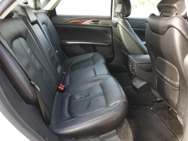 Photo 10 from auction – 2016 LINCOLN MKZ with VIN 3LN6L2J92GR611065