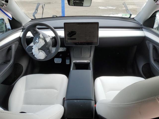 Photo 8 from auction – 2022 TESLA MODEL Y with VIN 7SAYGDEF9NF563174