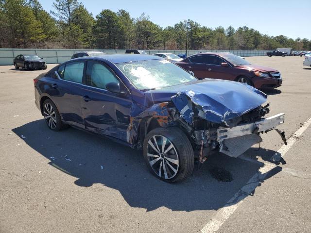 Photo 4 from auction – 2019 NISSAN ALTIMA SR with VIN 1N4BL4CW9KC247502