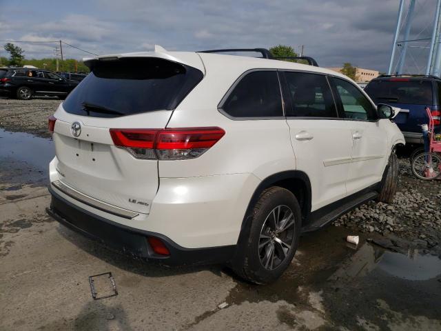 Photo 3 from auction – 2019 TOYOTA HIGHLANDER with VIN 5TDBZRFH7KS920160