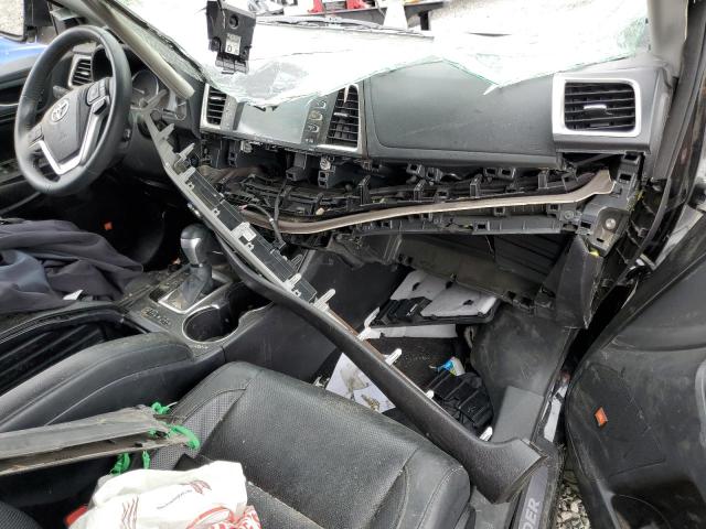 Photo 8 from auction – 2016 TOYOTA HIGHLANDER with VIN 5TDYKRFH8GS125382