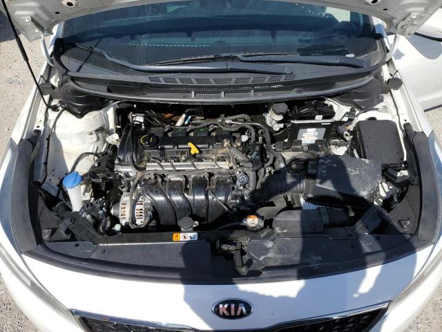 Photo 11 from auction – 2018 KIA FORTE LX with VIN 3KPFL4A75JE192304