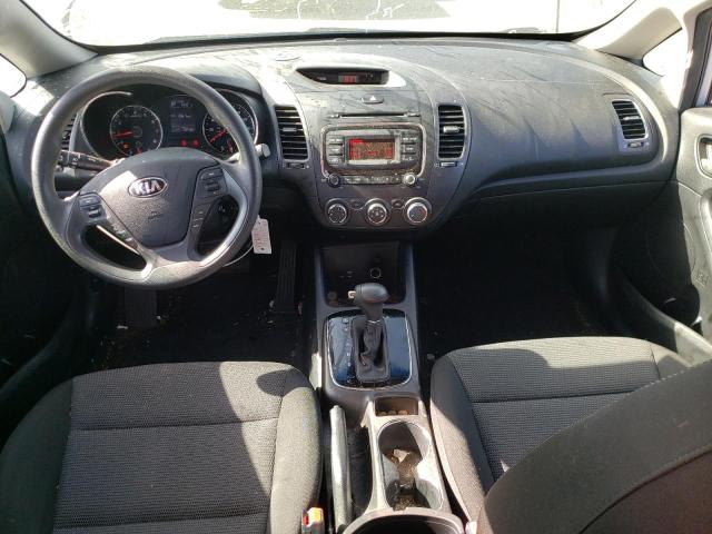 Photo 8 from auction – 2017 KIA FORTE LX with VIN 3KPFK4A7XHE027605