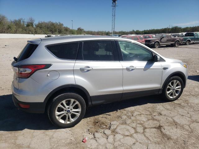 Photo 3 from auction – 2017 FORD ESCAPE SE with VIN 1FMCU0GD8HUB60282
