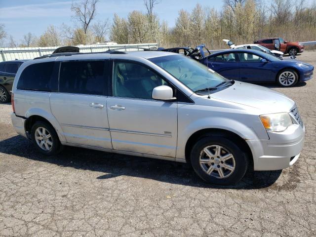 Photo 4 from auction – 2008 CHRYSLER TOWN & COU with VIN 2A8HR54P48R826406