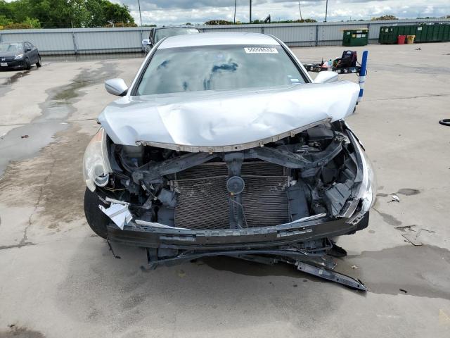 Photo 5 from auction – 2011 HYUNDAI SONATA SE with VIN 5NPEC4AC3BH049986