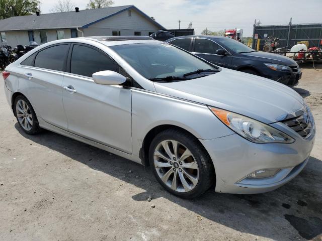Photo 4 from auction – 2012 HYUNDAI SONATA SE with VIN 5NPEC4AC1CH438630