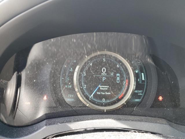 Photo 9 from auction – 2019 LEXUS IS 300 with VIN JTHC81D24K5034647