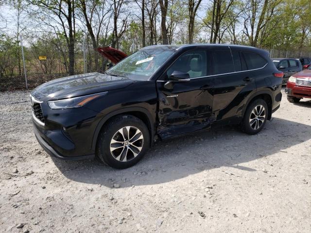 TOYOTA HIGHLANDER 2021 z numerem VIN 5TDHBRCHXMS521636 - Zdjęcie z aukcji